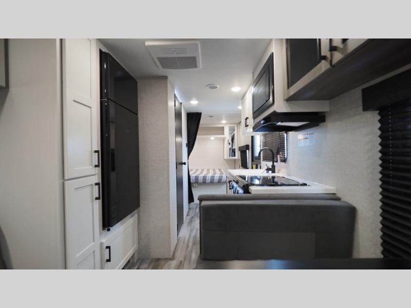 2025 Jayco Jay Flight SLX 210QB, $ 31,866