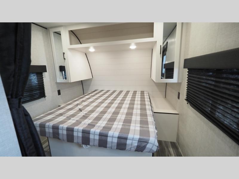 2025 Jayco Jay Flight SLX 210QB, $ 31,866