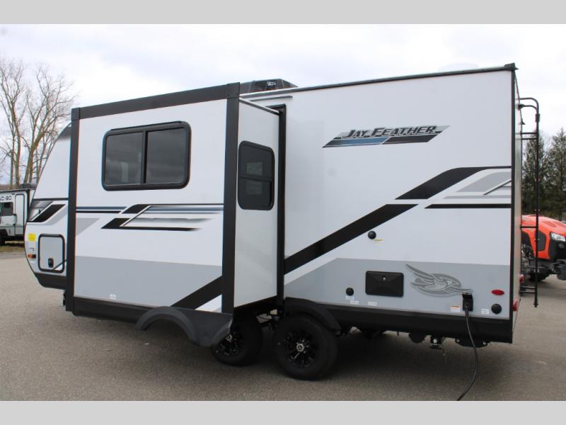 2025 Jayco Jay Feather 19MRK, $ 50,177