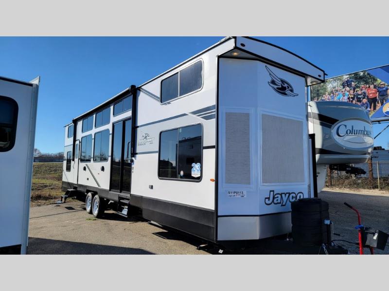 2025 Jayco Jay Flight Bungalow JayLoft, $ 62,990