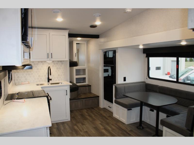 2025 Jayco Eagle SLE 28BHU, $ 59,560