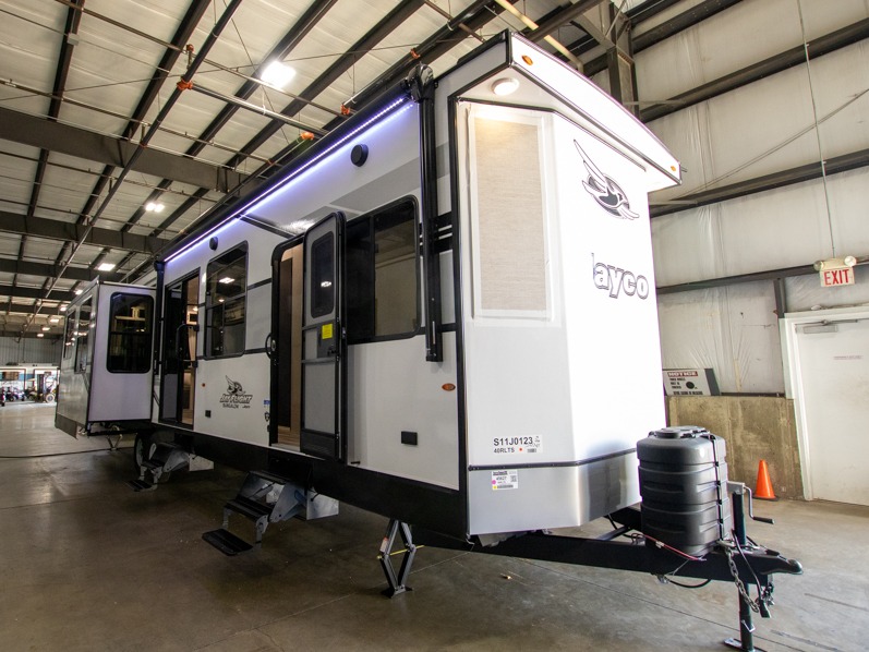 2025 Jayco Jay Flight Bungalow 40RLTS, $ 88,006