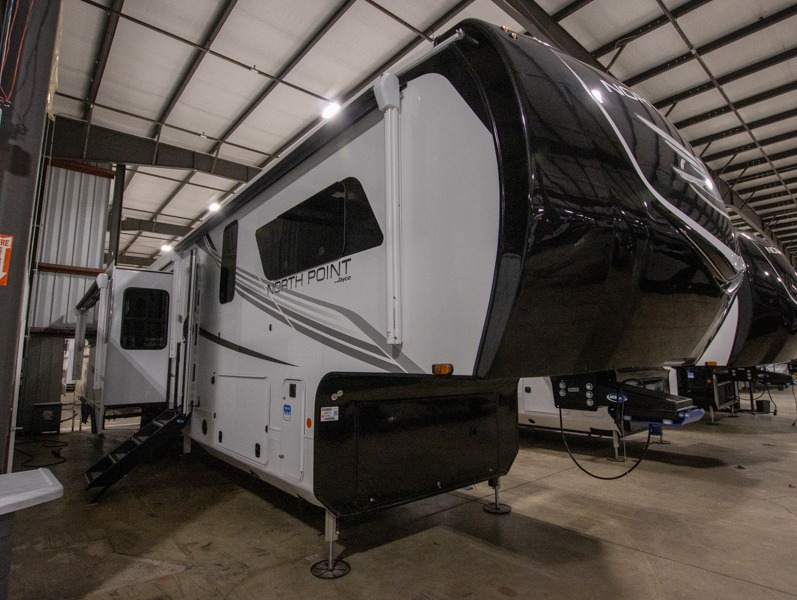 2025 Jayco North Point 381CKRE, $ 143,604