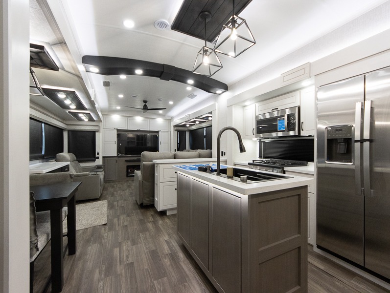 2025 Jayco North Point 381CKRE, $ 143,604