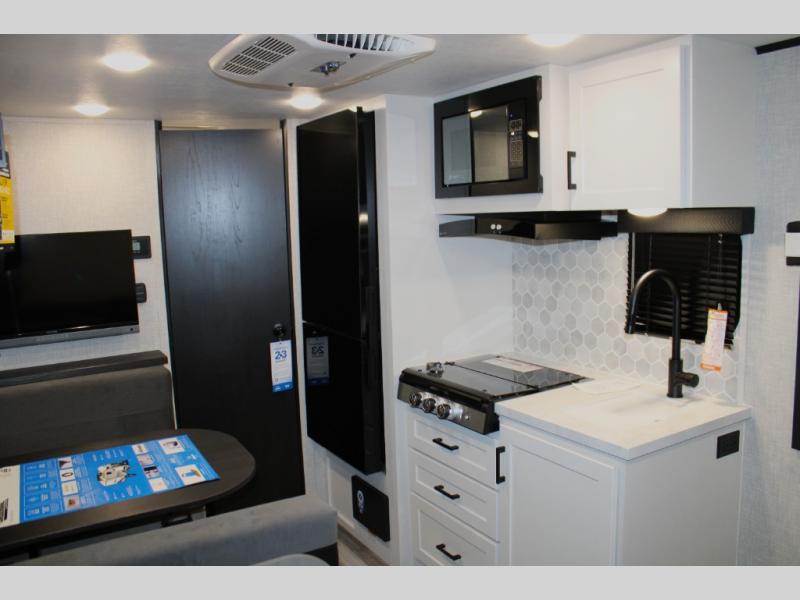 2025 Jayco Jay Feather Micro 173MRB, $ 44,011