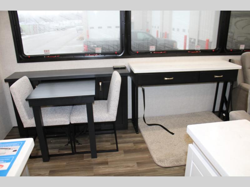 2025 Jayco North Point 381CKRE, $ 92,990