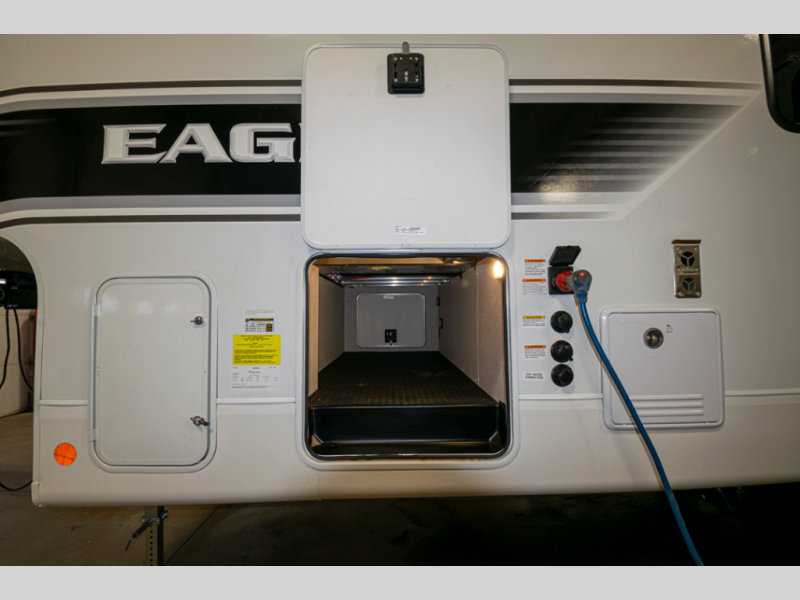 2025 Jayco Eagle SLE 28BHU, $ 59,560