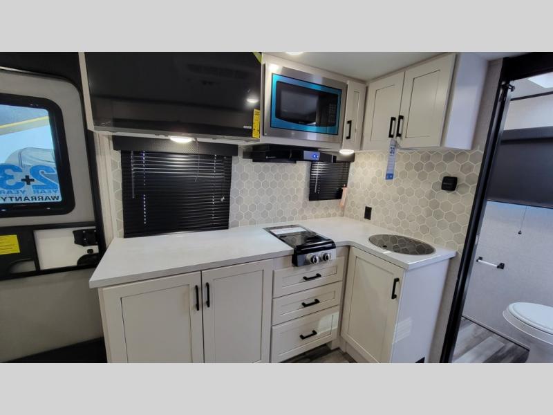 2025 Jayco Jay Feather Air 16RB, $ 24,990