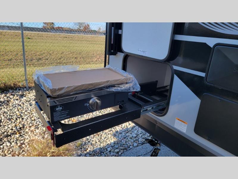 2025 Jayco Jay Feather Air 16RB, $ 24,990