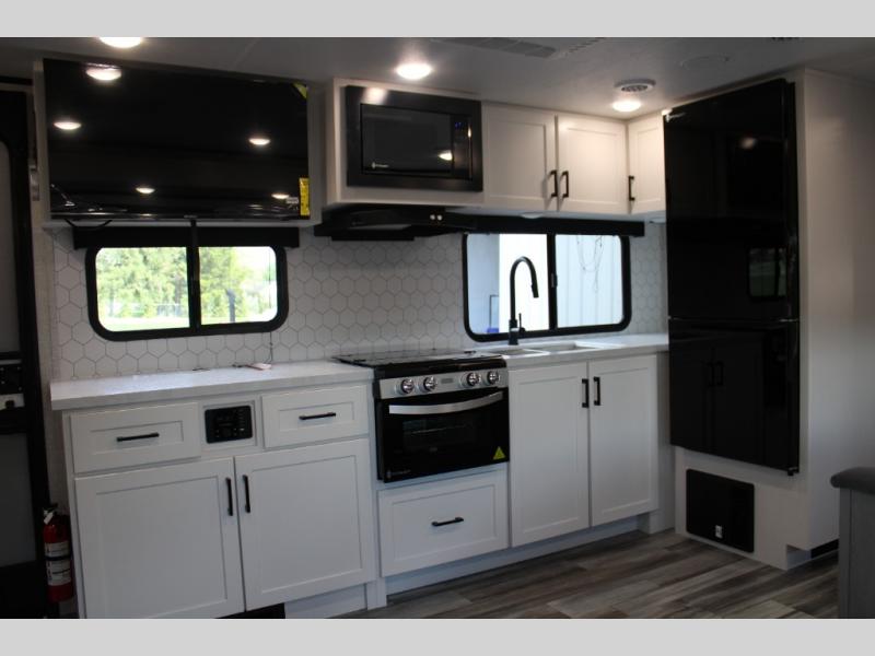 2025 Jayco Jay Feather 29QBH, $ 63,648
