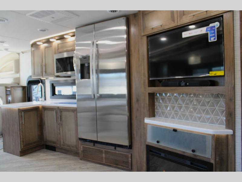 2025 Jayco Seneca 37K, $ 259,990