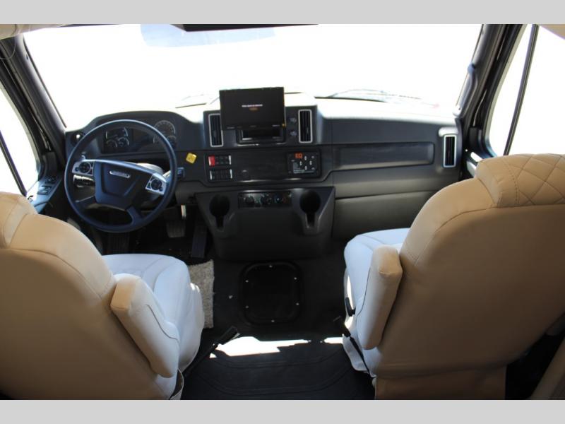 2025 Jayco Seneca 37K, $ 259,990