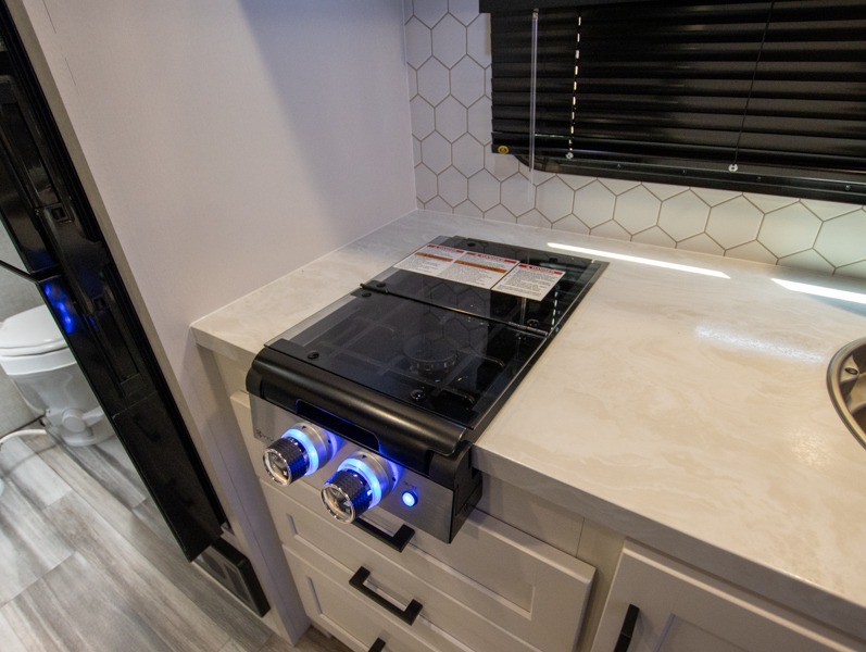 2025 Jayco Jay Feather Air 15MRB, $ 41,056