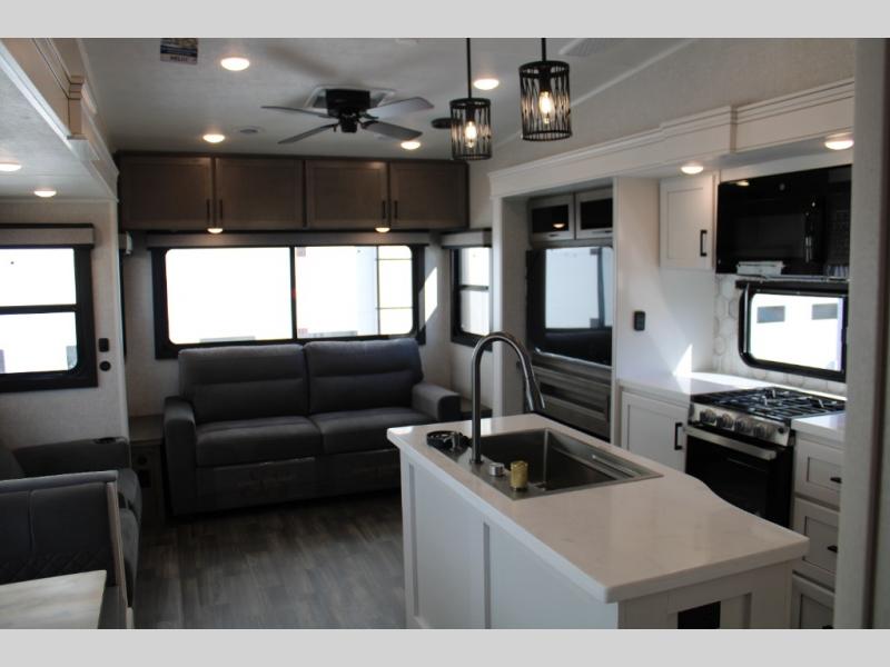 2025 Jayco Eagle 355MBQS, $ 107,487