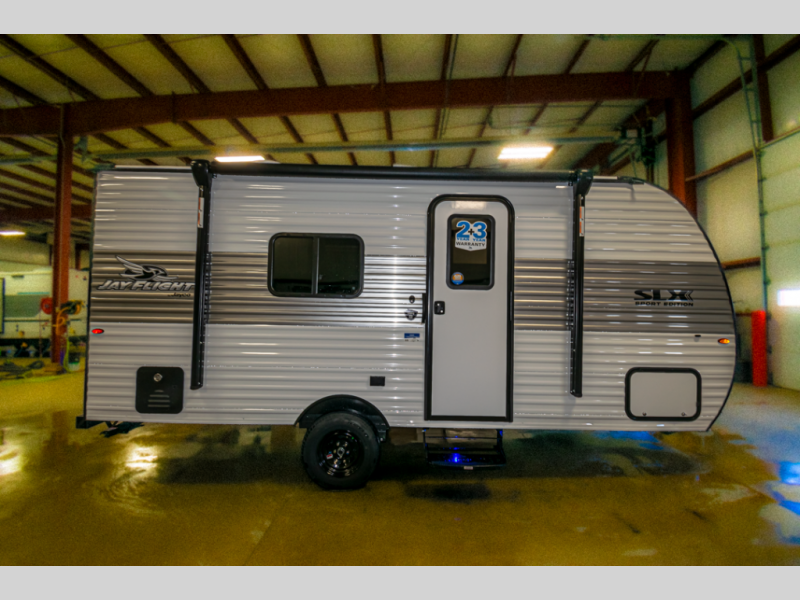 2025 Jayco Jay Flight SLX 170FQ Sport Edition, $ 23,086