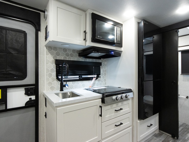2025 Jayco Jay Feather Micro 183FBS, $ 45,586