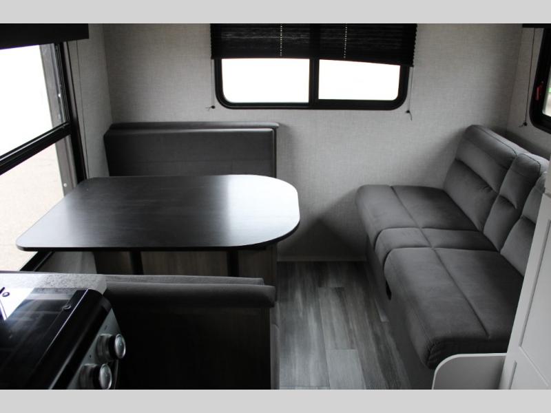 2025 Jayco Jay Flight SLX 210QB, $ 31,866