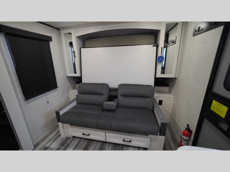 2025 Jayco Jay Feather Air 18MBH, $ 45,923