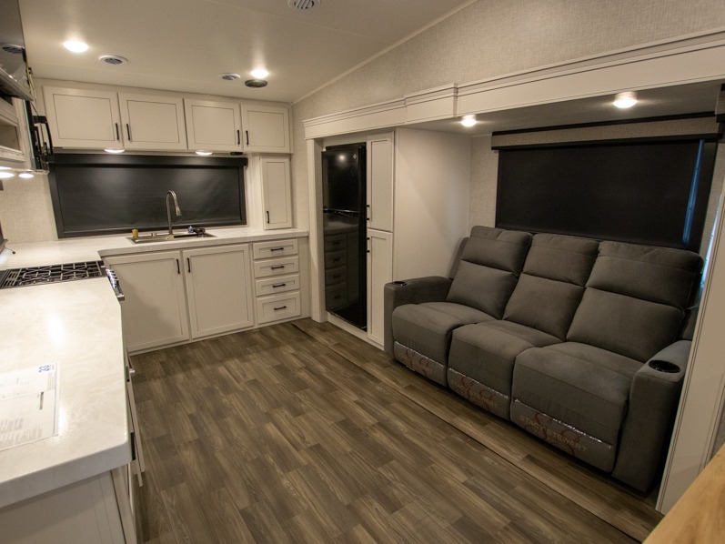 2025 Jayco Eagle HT 27MLC, $ 73,398