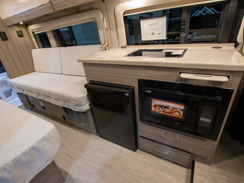 2024 Jayco Swift 20T, $ 114,990