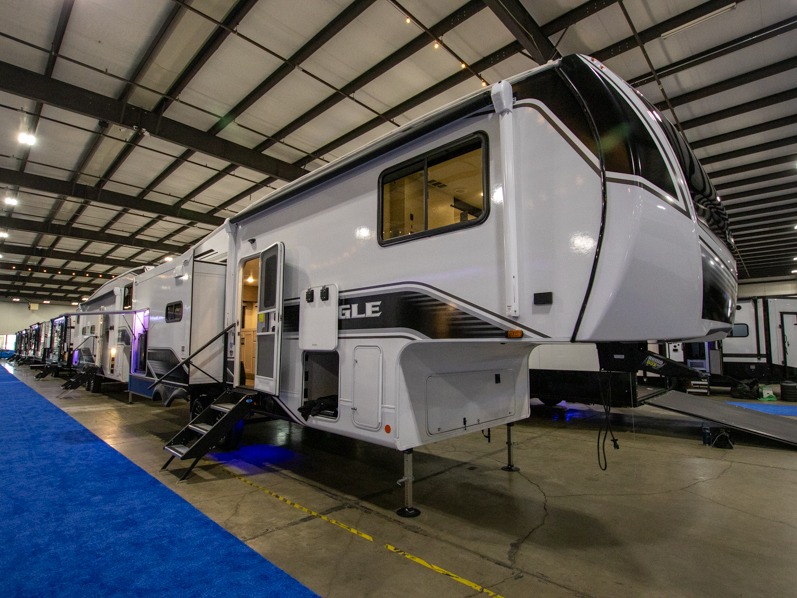 2024 Jayco Eagle 28.5RSTS, $ 52,990