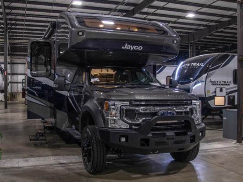 2023 Jayco Seneca XT 32U, $ 199,990