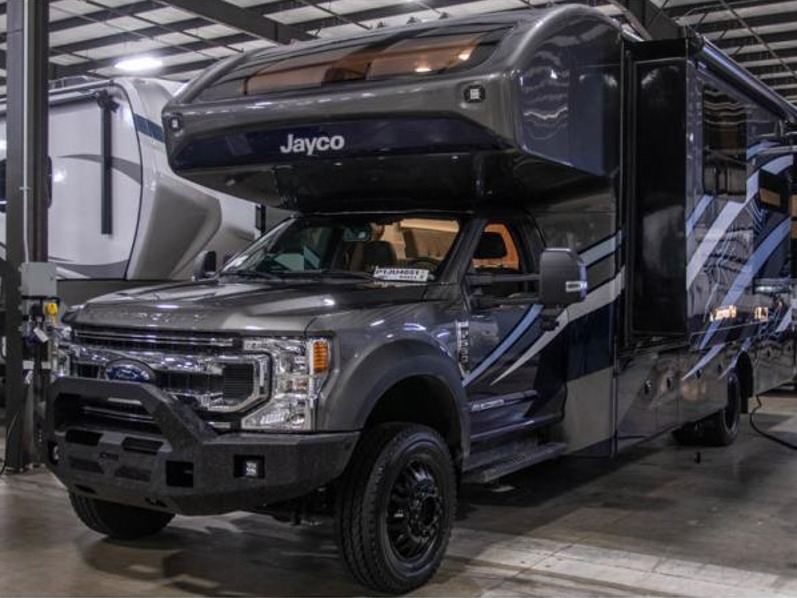 2023 Jayco Seneca XT 32U, $ 199,990