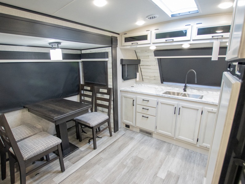 2023 Jayco White Hawk 26FK, $ 66,940