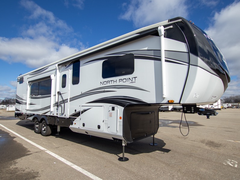 2023 Jayco North Point 373BHOK, $ 85,990