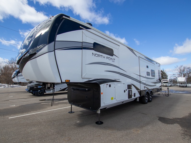 2023 Jayco North Point 373BHOK, $ 85,990