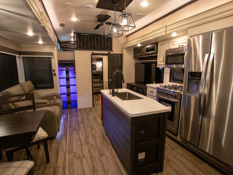 2023 Jayco North Point 373BHOK, $ 85,990