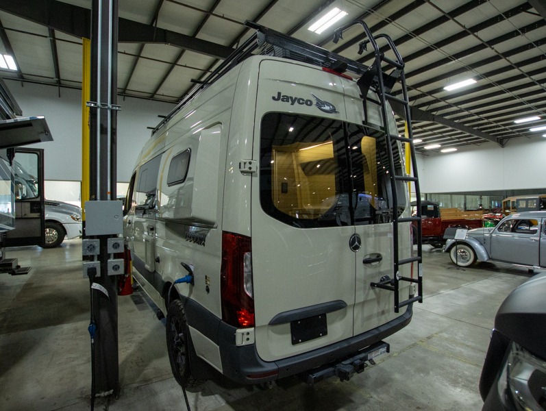 2023 Jayco Terrain 19Y, $ 134,990