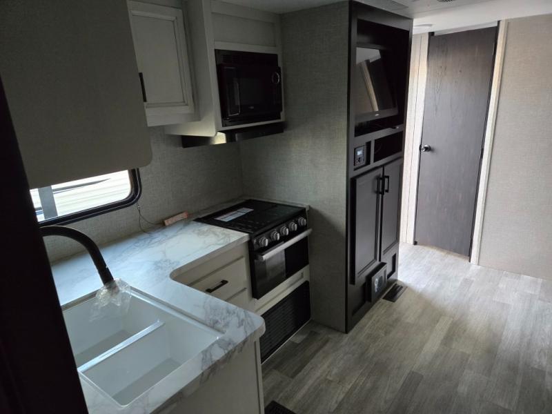 2023 Jayco Jay Flight 240RBSW, $ 29,990