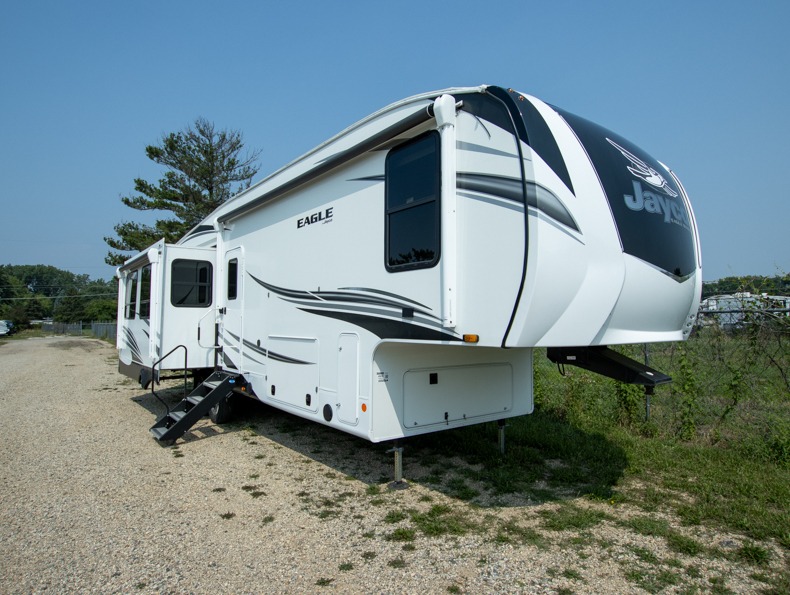 2022 Jayco Eagle 321RSTS, $ 0