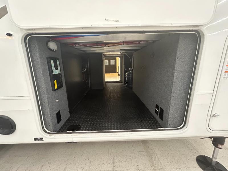 2021 Jayco North Point 310RLTS, $ 69,990