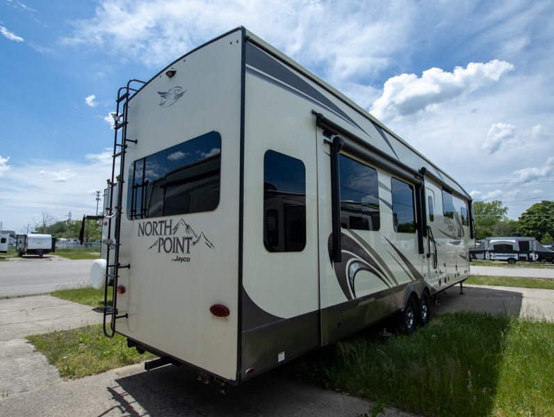 2019 Jayco North Point 377RLBH, $ 0