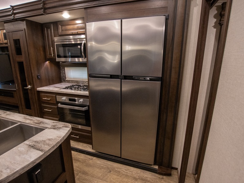 2019 Jayco North Point 377RLBH, $ 0