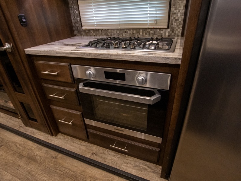 2019 Jayco North Point 377RLBH, $ 0