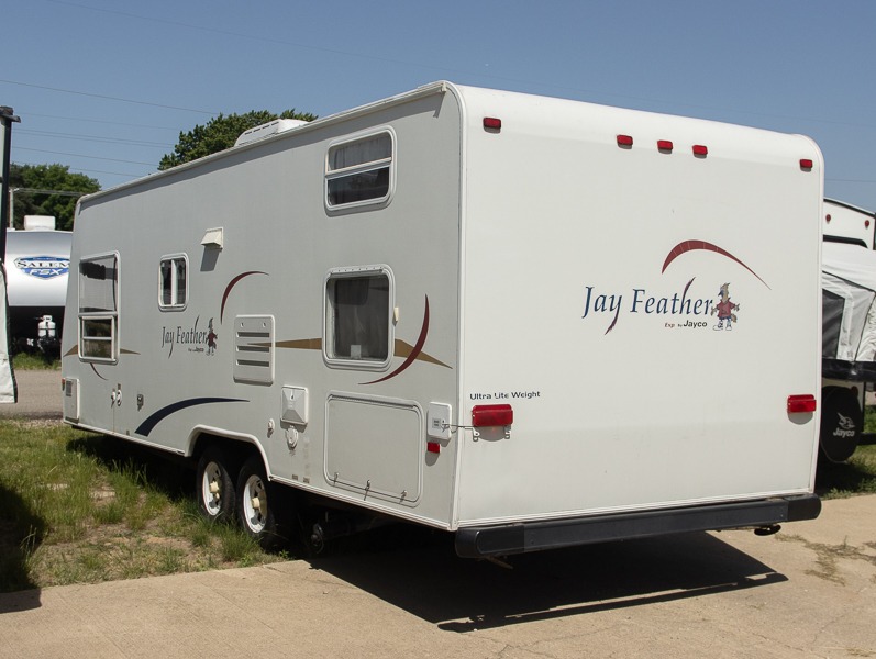 2005 Jayco Jay Feather EXP 25 G, $ 0