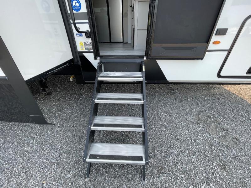 2026 Keystone Montana High Country 397FB, $ 113,754