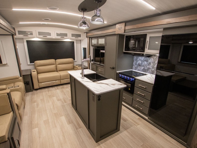 2026 Keystone Bullet Crossfire 287RLS, $ 56,672