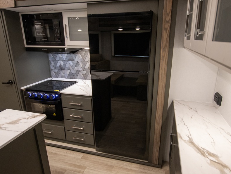 2026 Keystone Bullet Crossfire 287RLS, $ 56,672