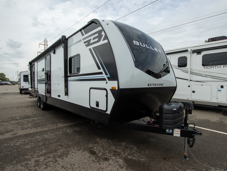 2026 Keystone Bullet Premium 330BKQ, $ 49,990