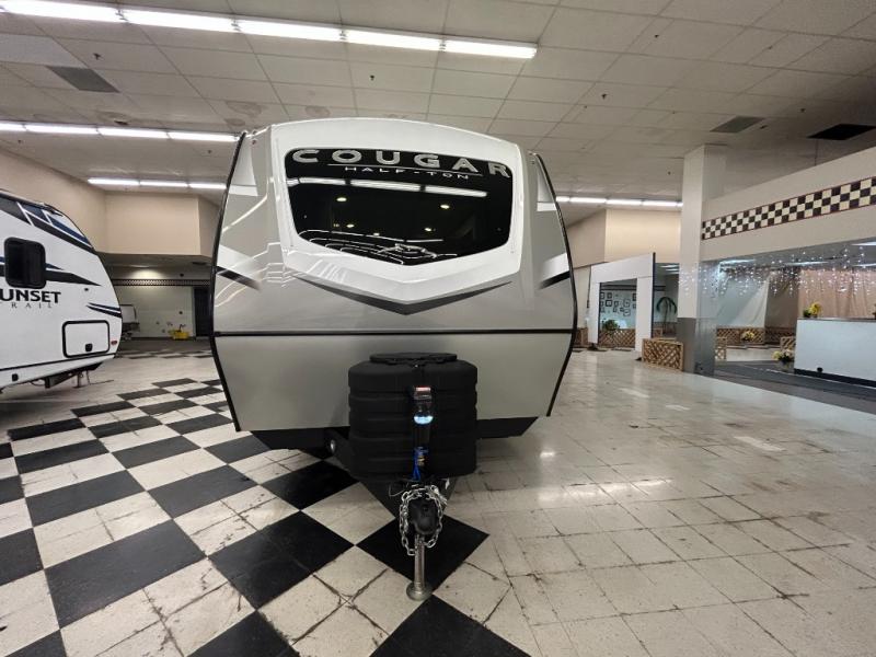 2026 Keystone Cougar Half-Ton (Travel Trailer) 22R, $ 51,450