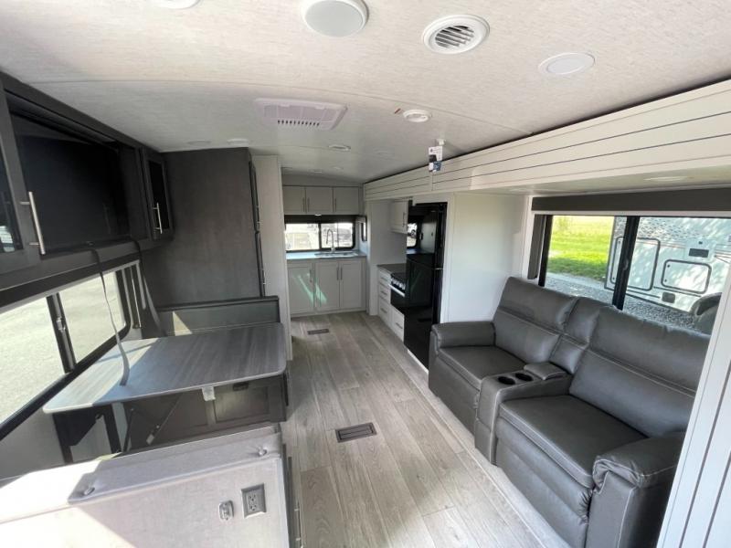 2026 Keystone Cougar Half-Ton (Travel Trailer) 22M, $ 55,628