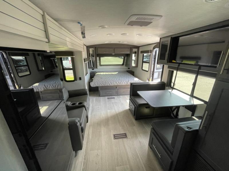 2026 Keystone Cougar Half-Ton (Travel Trailer) 22M, $ 55,628