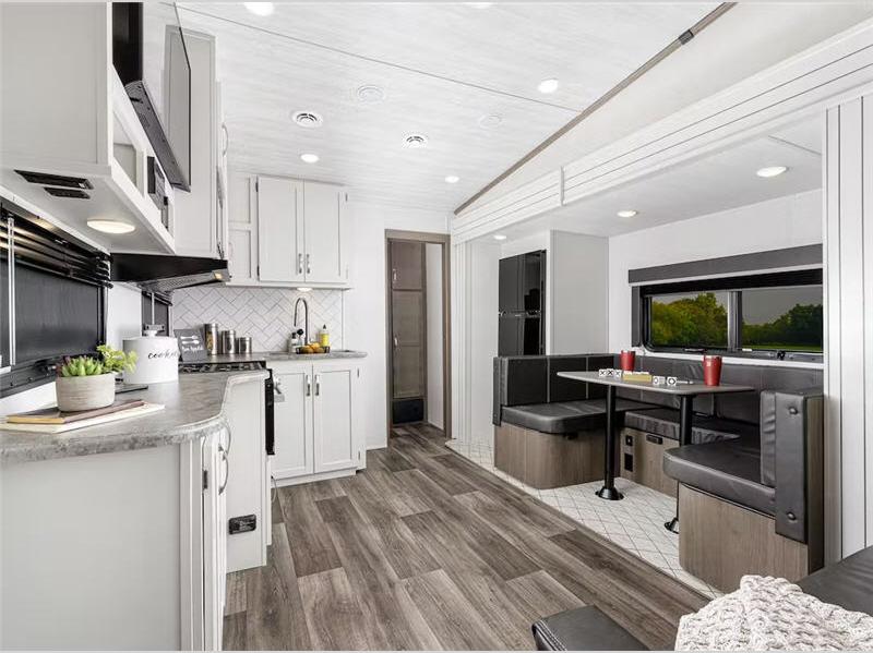 2026 Keystone Cougar Sport 2700BH, $ 0