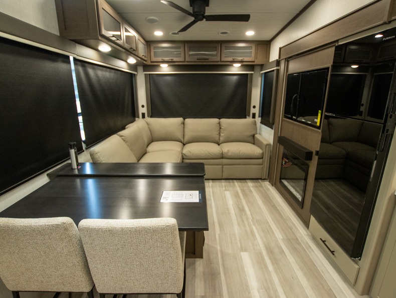 2026 Keystone Cougar Half-Ton (Fifth Wheel) 26RES, $ 64,853