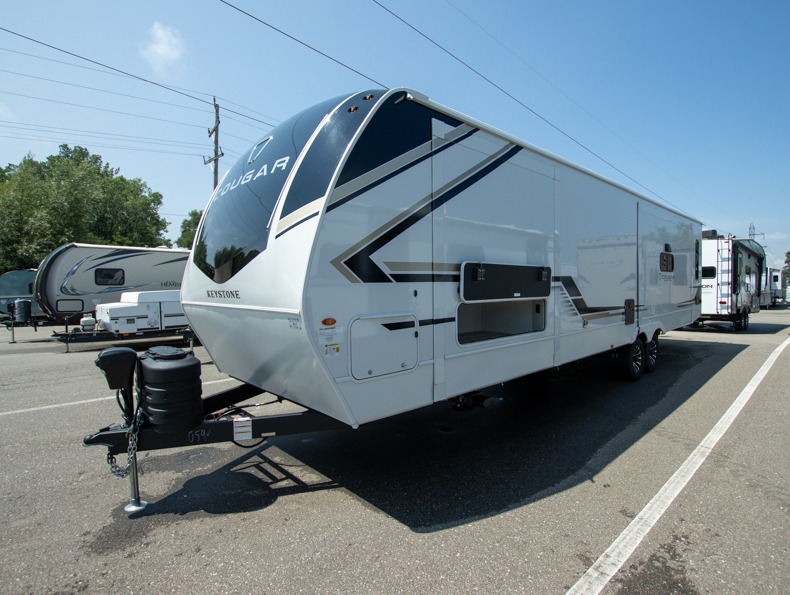 2026 Keystone Cougar Half-Ton (Travel Trailer) 33R, $ 67,750