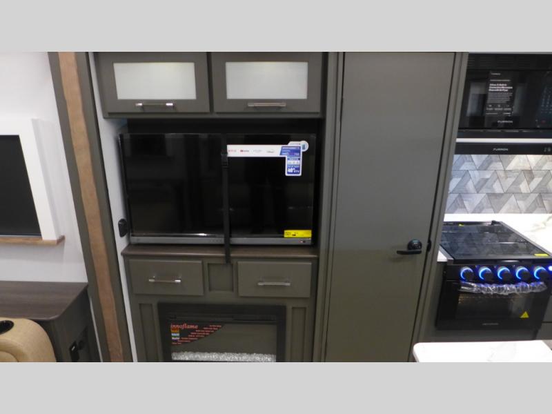 2026 Keystone Bullet Crossfire 287RLS, $ 55,509